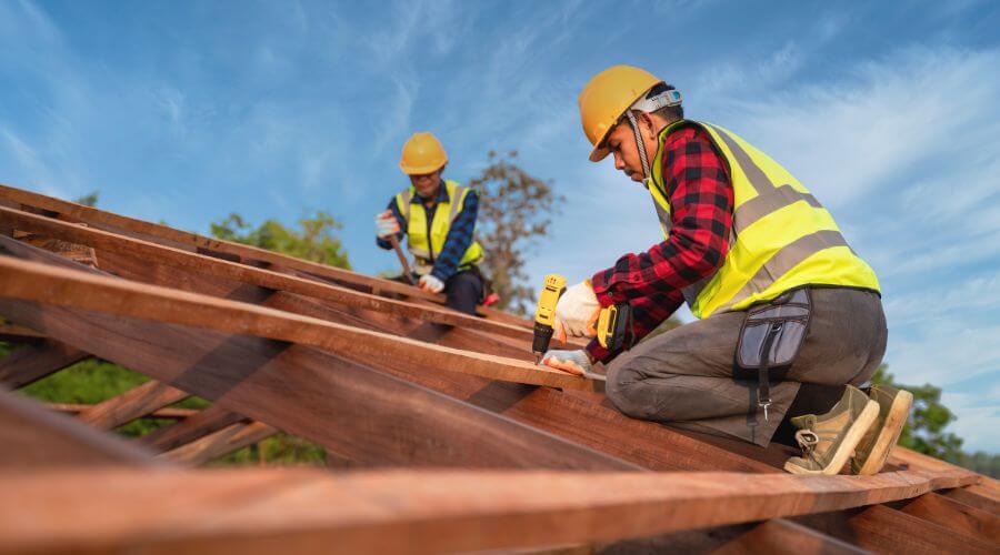 Professional residential roofers in Goliad, TX